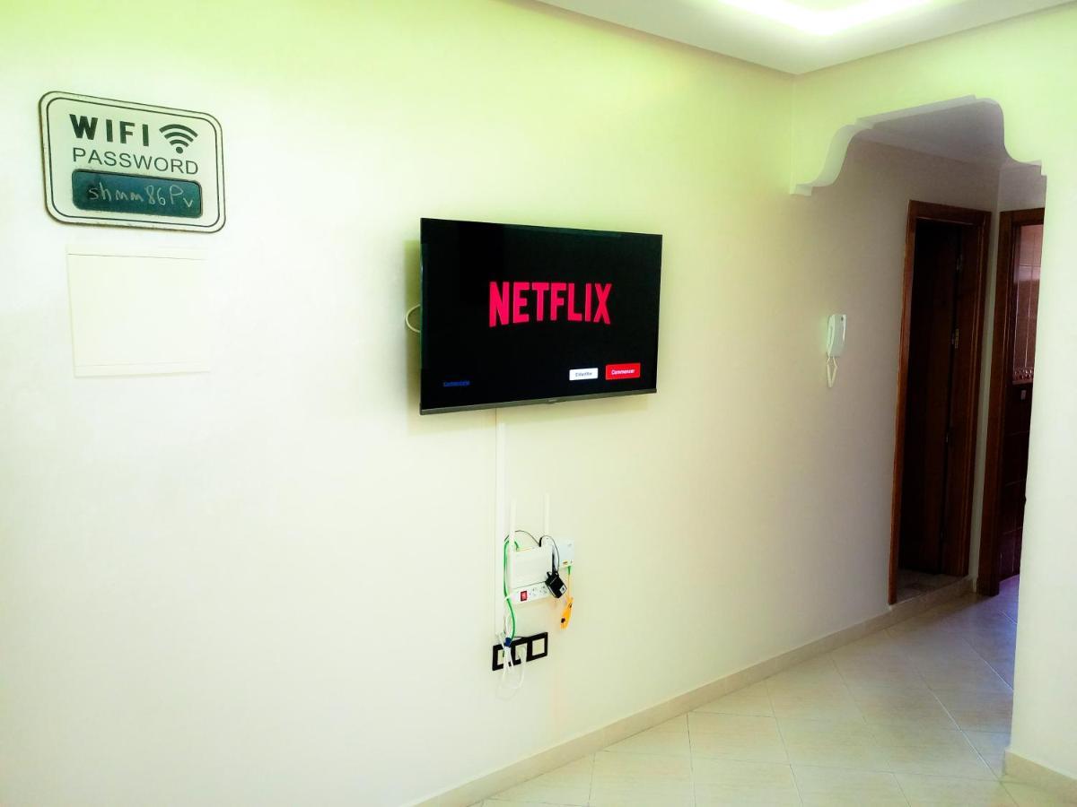 Fantastique Appartement Nouveau Meuble Avec Wifi & Netflix A Proximite Du Marjane Tangier Bagian luar foto